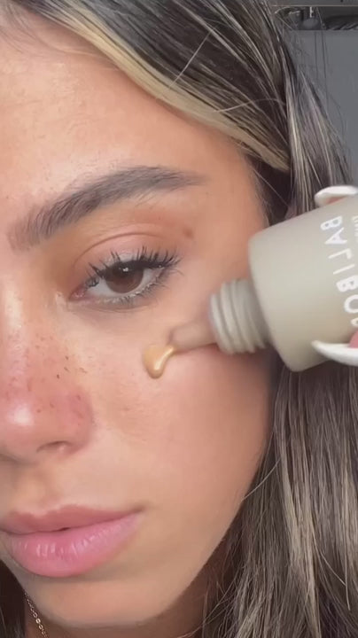 Tinted Super Serum